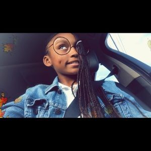Meet your Posher, Anisa